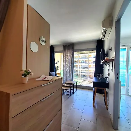 T1 26m2 Avec Balcon Vue *